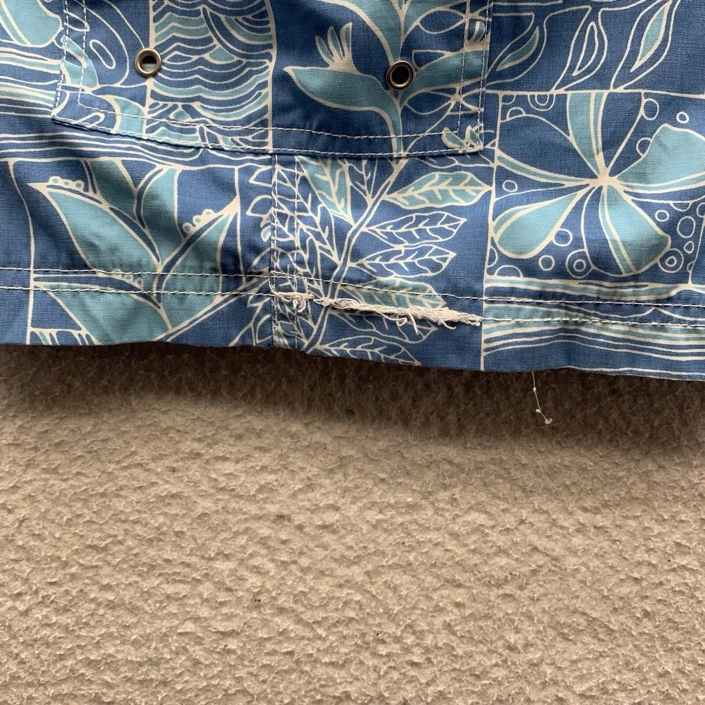 Tori Richard Swim Shorts Mens Medium Blue Hawaiian Tiki Lined Bathing Suit Flaws